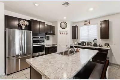 12318 N Cervelli Avenue, Marana, AZ 85653 - Photo 16