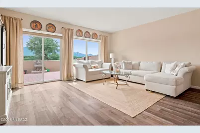 3857 S Camino Del Golfista, Green Valley, AZ 85614 - Photo 2