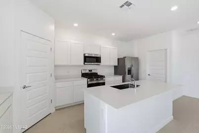 12232 N Manley Avenue, Marana, AZ 85653 - Photo 8
