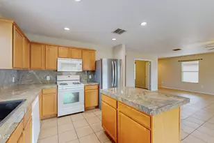 18632 S Camino De Las Quintas, Sahuarita, AZ 85629 - Photo 16