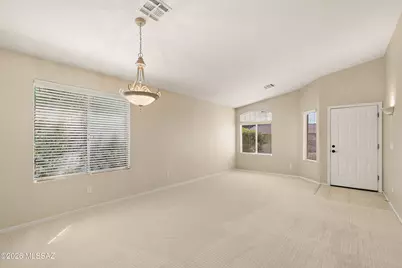 11336 N Flat Granite Drive, Oro Valley, AZ 85737 - Photo 10