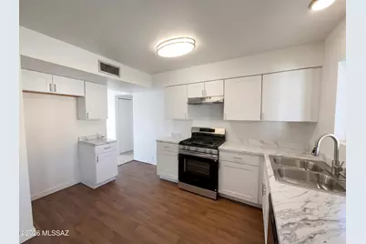 1762 W Calle La Paz, Tucson, AZ 85713 - Photo 1