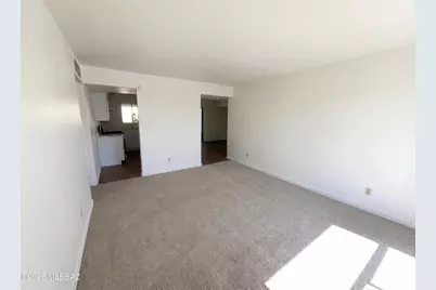 1762 W Calle La Paz, Tucson, AZ 85713 - Photo 2