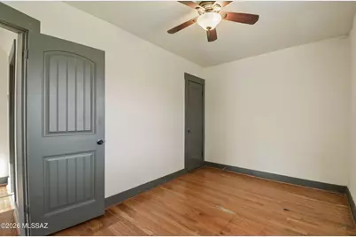 133 W Adams Street, Tucson, AZ 85705 - Photo 16