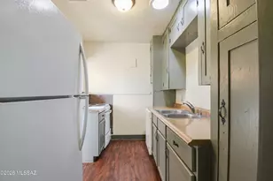 133 W Adams St, Tucson, AZ 85705 - Photo 8