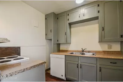 133 W Adams Street, Tucson, AZ 85705 - Photo 6
