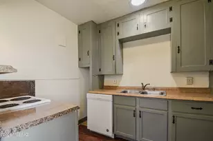 133 W Adams St, Tucson, AZ 85705 - Photo 6