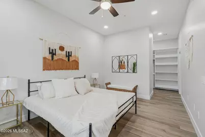 2022 E River Road #201, Tucson, AZ 85718 - Photo 6