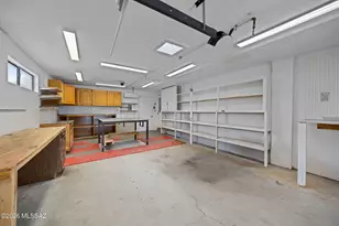 10231 E Discovery Dr, Tucson, AZ 85748 - Photo 46