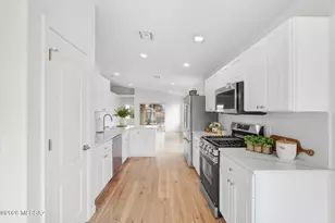 9035 N Mexican Sage Pl, Tucson, AZ 85742 - Photo 6