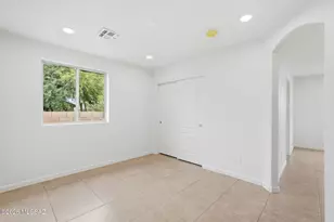 9035 N Mexican Sage Pl, Tucson, AZ 85742 - Photo 18