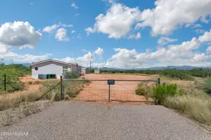 232 N Wildcat Pl, Benson, AZ 85602 - Photo 2