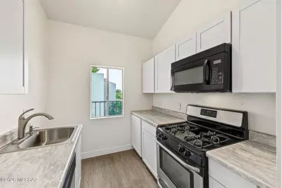 808 S Langley Avenue #204, Tucson, AZ 85710 - Photo 6