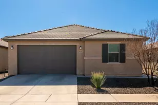 8746 E Stone Meadow Cir, Tucson, AZ 85730 - Photo 1