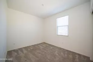 8746 E Stone Meadow Cir, Tucson, AZ 85730 - Photo 16