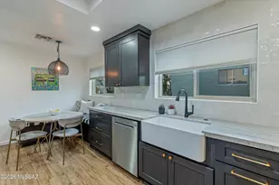 835 E Placita Del Mirador, Tucson, AZ 85718 - Photo 8