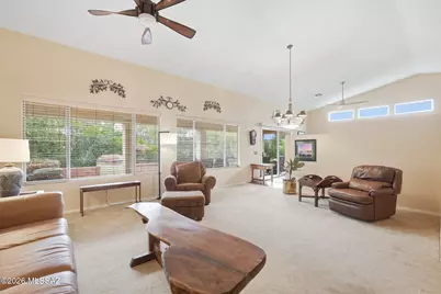 1141 N Desert Deer Pass, Green Valley, AZ 85614 - Photo 2