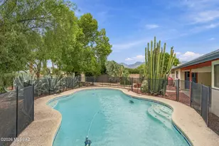 2721 N Dos Hombres Dr, Tucson, AZ 85715 - Photo 32