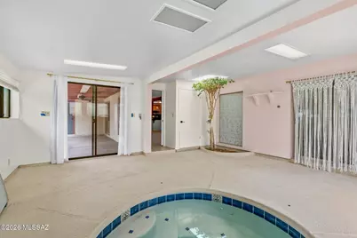 2721 N Dos Hombres Drive, Tucson, AZ 85715 - Photo 28