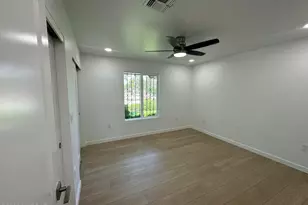 5846 E Grant Rd, Tucson, AZ 85712 - Photo 12