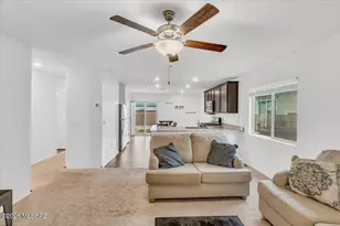 12827 N Peony Dr, Marana, AZ 85653 - Photo 6