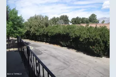 6533 E Calle La Paz #D, Tucson, AZ 85715 - Photo 10