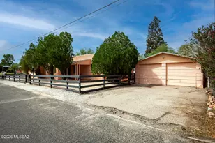 901 N Catalina Ave, Tucson, AZ 85711 - Photo 2
