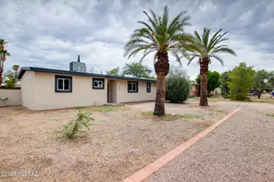 2754 N Tyndall Ave, Tucson, AZ 85719 - Photo 2