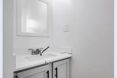 2754 N Tyndall Avenue, Tucson, AZ 85719 - Photo 22
