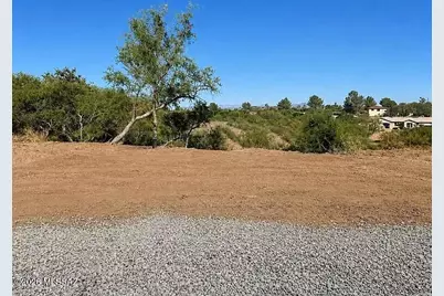 197 Avenida Ostion, Rio Rico, AZ 85648 - Photo 10