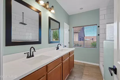 5582 W Sunset Vista Place, Marana, AZ 85658 - Photo 4