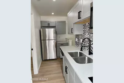 1030 E Lee Street #8, Tucson, AZ 85719 - Photo 4