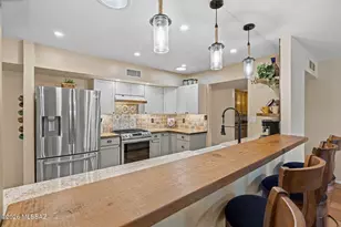 4832 W Trails End Rd, Tucson, AZ 85745 - Photo 18