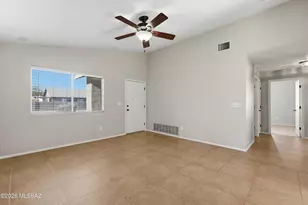7821 S Kilbrennan Way, Tucson, AZ 85747 - Photo 4