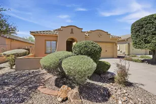 13497 N Garlenda Way, Oro Valley, AZ 85737 - Photo 1