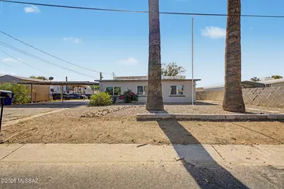 3149 N Iroquois Avenue, Tucson, AZ 85705 - Photo 1