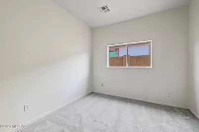 109 E Oracle Oak Street, Sahuarita, AZ 85629 - Photo 16