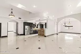 6241 N Panorama Dr, Tucson, AZ 85743 - Photo 24