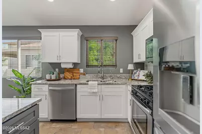 8437 S Burien Road, Tucson, AZ 85747 - Photo 14