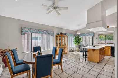 7768 E Marquise Drive, Tucson, AZ 85715 - Photo 10