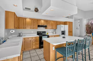 7768 E Marquise Dr, Tucson, AZ 85715 - Photo 18