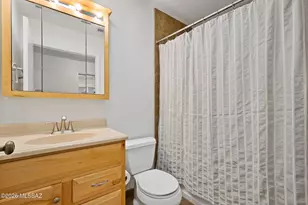 2725 E La Cienega Dr, Tucson, AZ 85716 - Photo 30