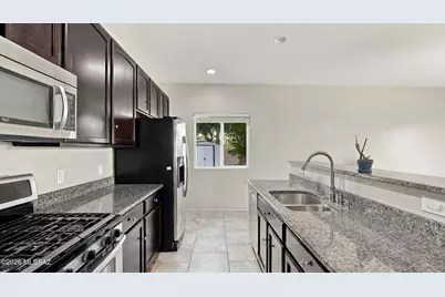 446 W Charles L McKay Street, Vail, AZ 85641 - Photo 8