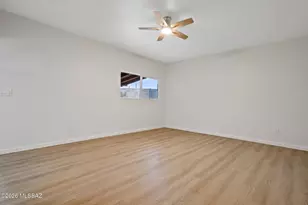 6430 N Lena Pl, Tucson, AZ 85741 - Photo 10