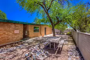 5850 E 3rd St, Tucson, AZ 85711 - Photo 26