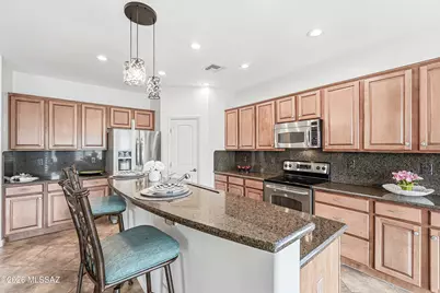 972 N Rams Head Road, Green Valley, AZ 85614 - Photo 4