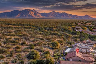 972 N Rams Head Rd, Green Valley, AZ 85614 - Photo 2