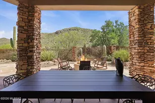 5621 W Silent Wash Pl, Marana, AZ 85658 - Photo 2