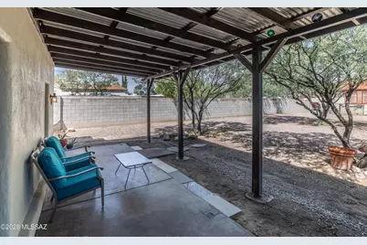 1313 W St Clair Street, Tucson, AZ 85745 - Photo 6