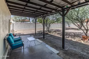 1313 W St Clair St, Tucson, AZ 85745 - Photo 6
